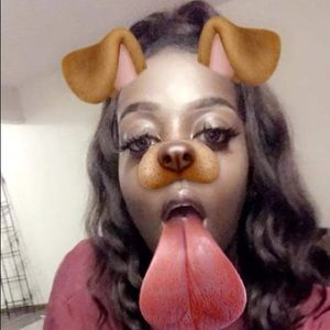 Meet your Posher, Lesa